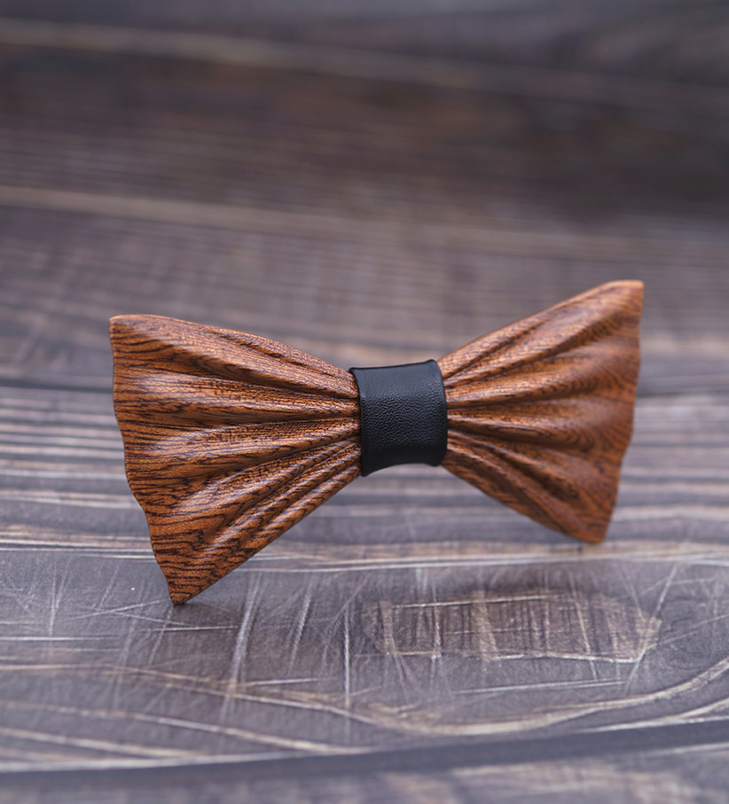 Gaira® Dřevěný motýlek s manžetovými knoflíčky 709040
