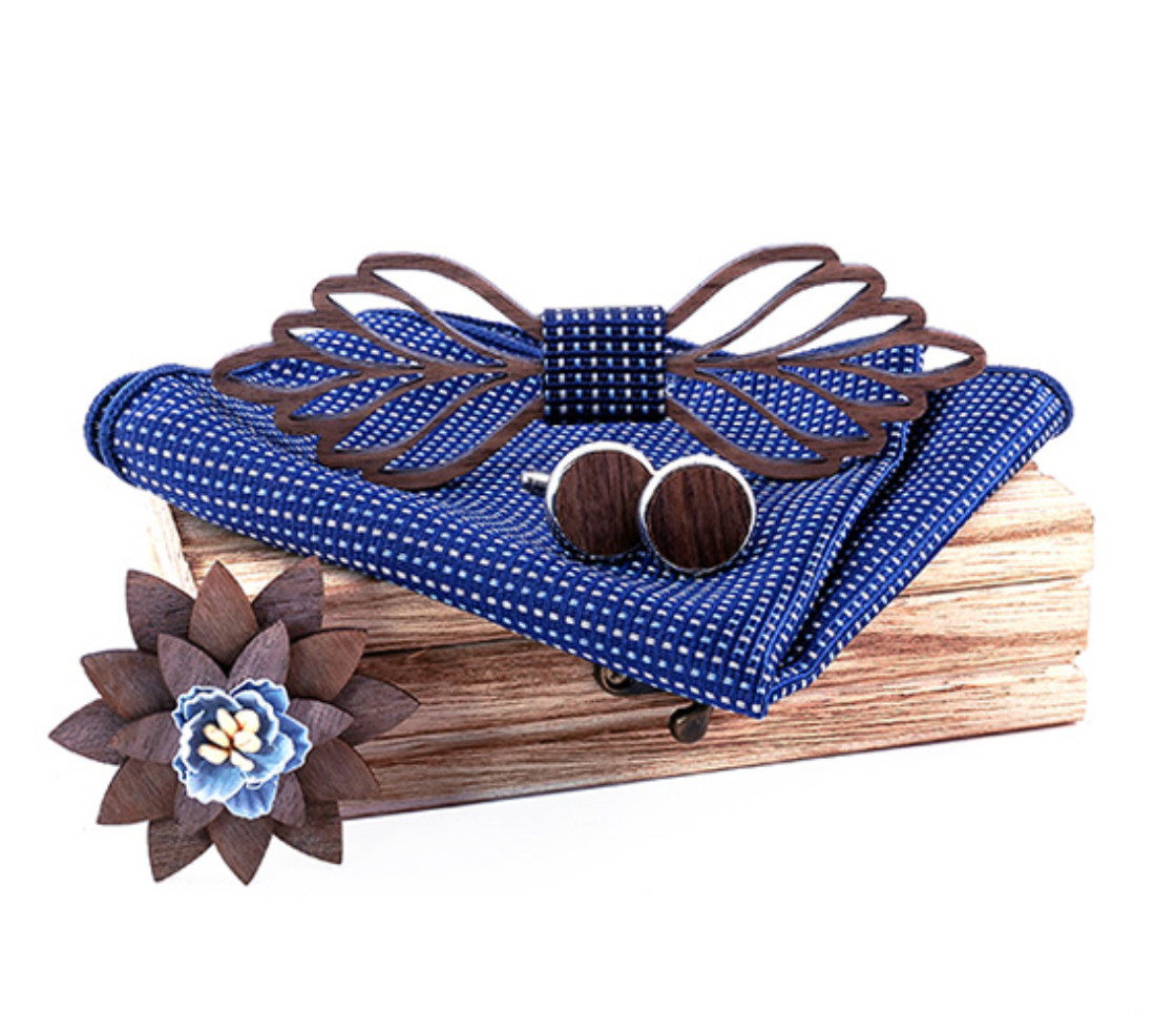 Gaira® Dřevěný motýlek s kapesníčkem a manžetovými knoflíčky a broží 709211
