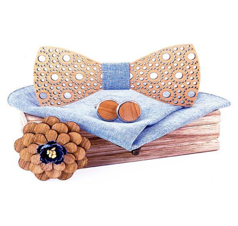 Gaira® Dřevěný motýlek s kapesníčkem a manžetovými knoflíčky a broží 709218, Barva fialová