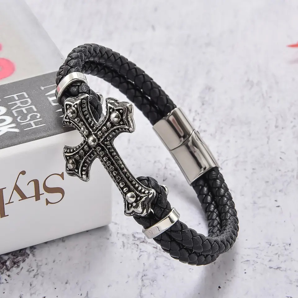 Gaira® Kožený náramek Cross 30445