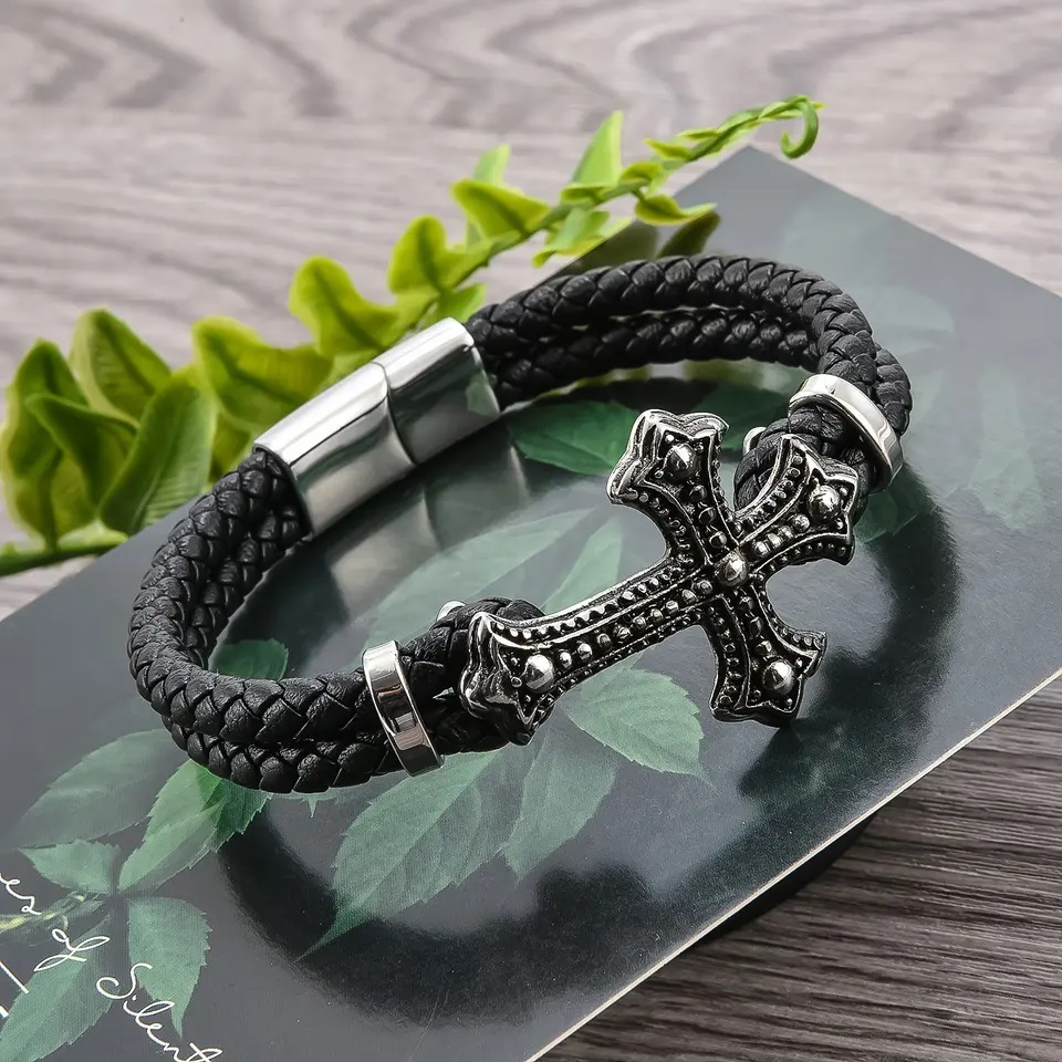 Gaira® Kožený náramek Cross 30445