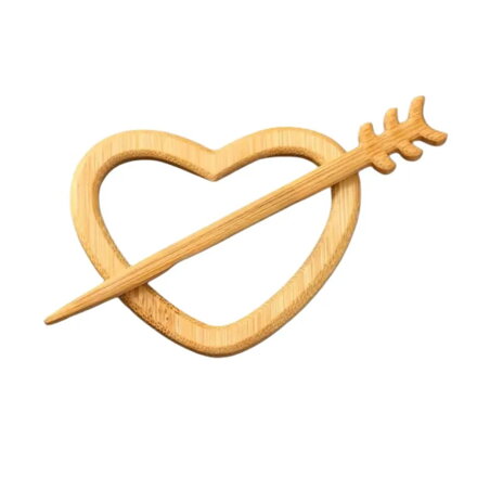 Dřevěná brož Srdce se šípem 3923