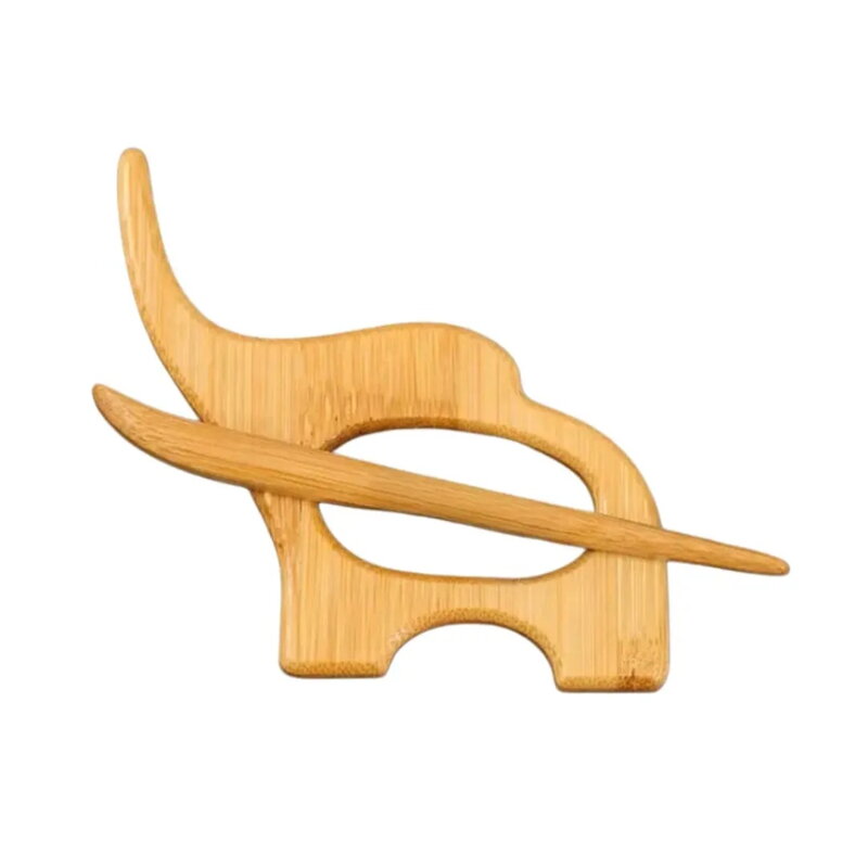 Dřevěná brož Slon 3906